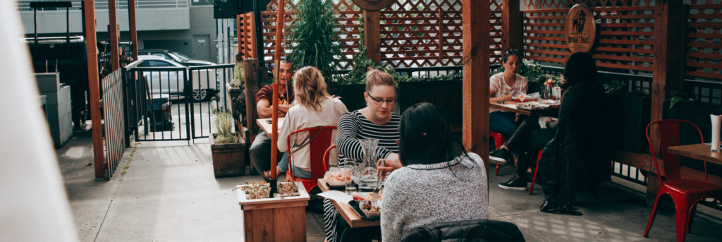 OUTDOOR PATIO DINING